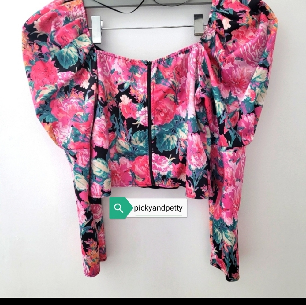 Vintage style Summer Puff Sleeve Blouse Crop top